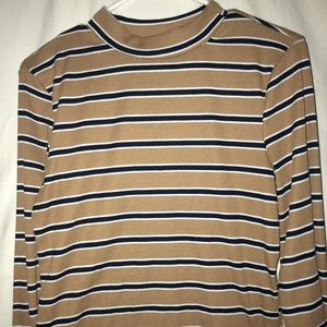 Striped turtle neck